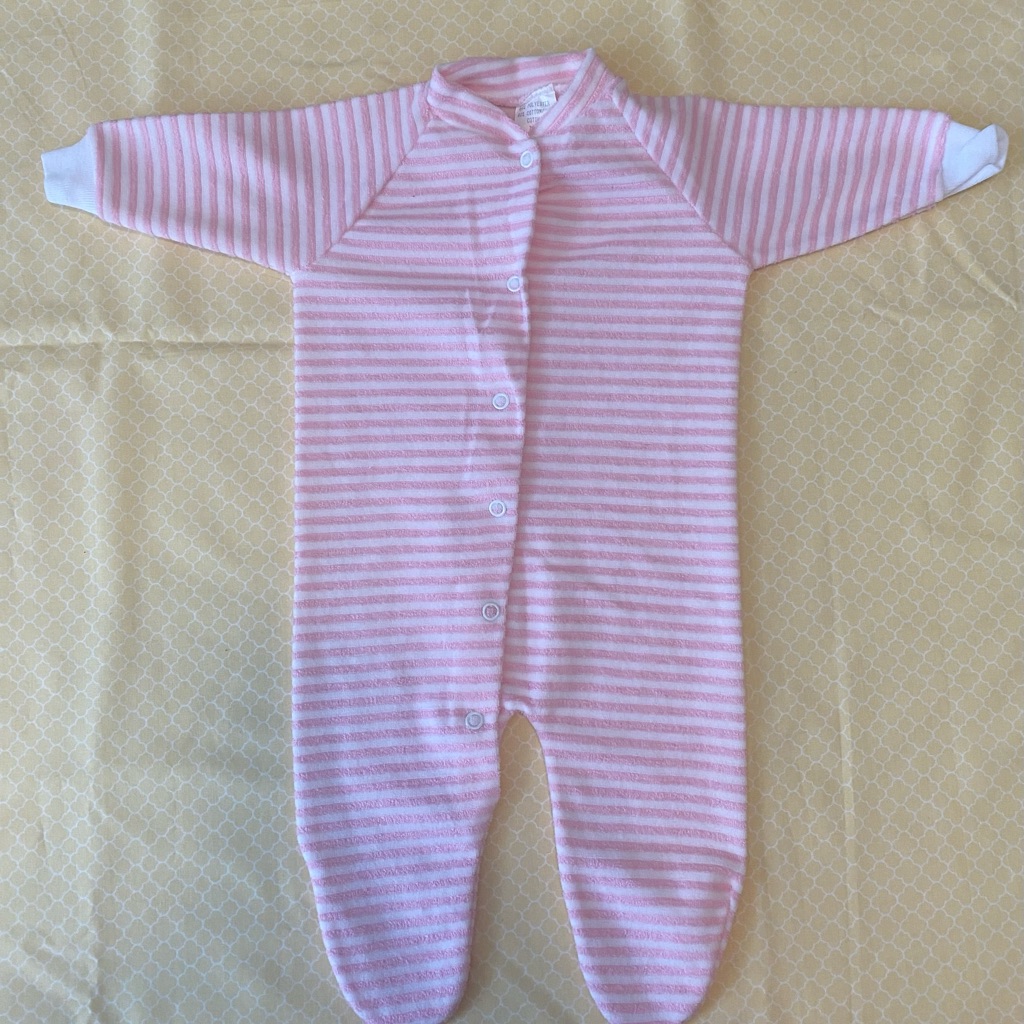 2 Buttoned Footies